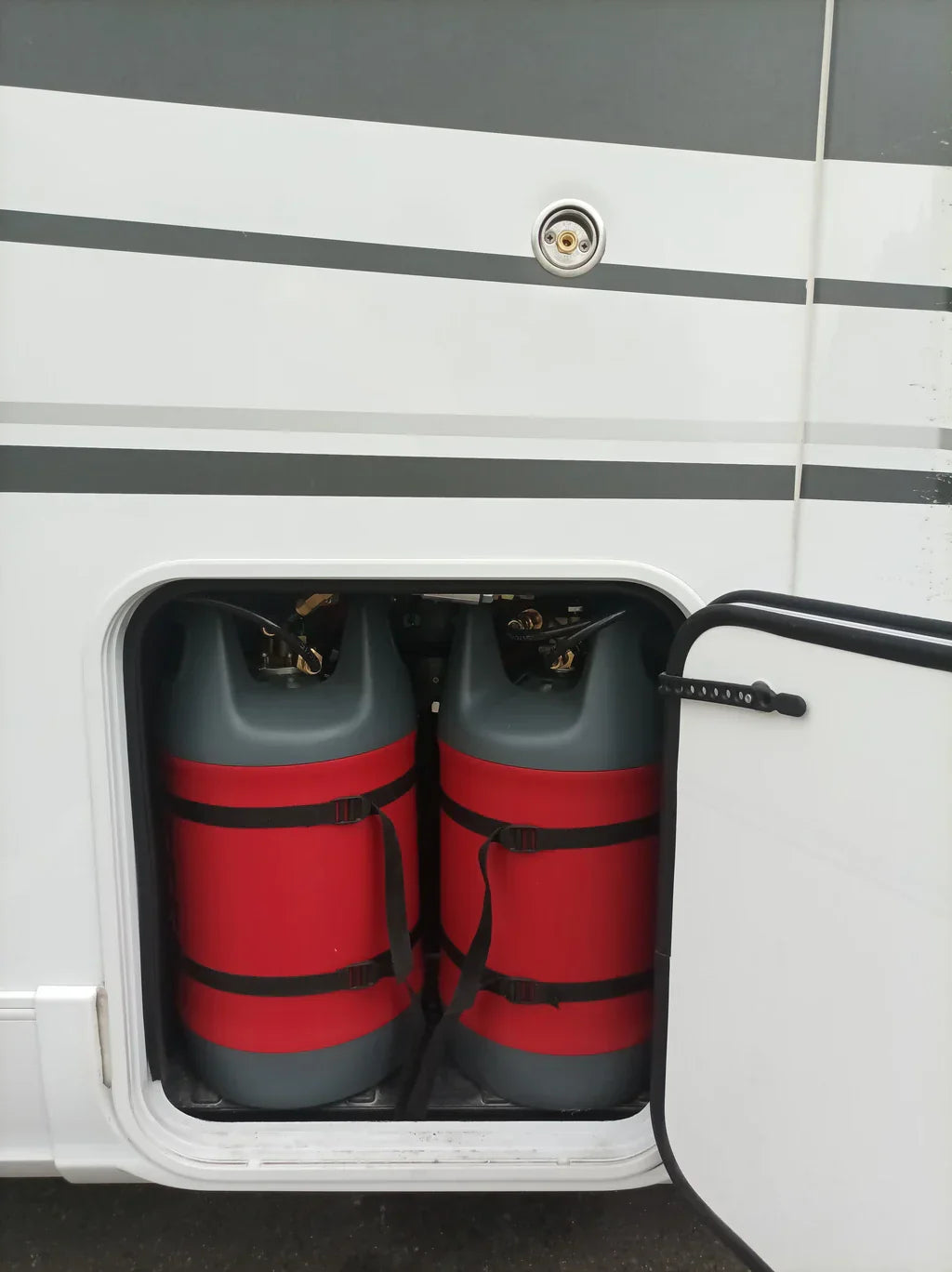 ADRIA 600DP