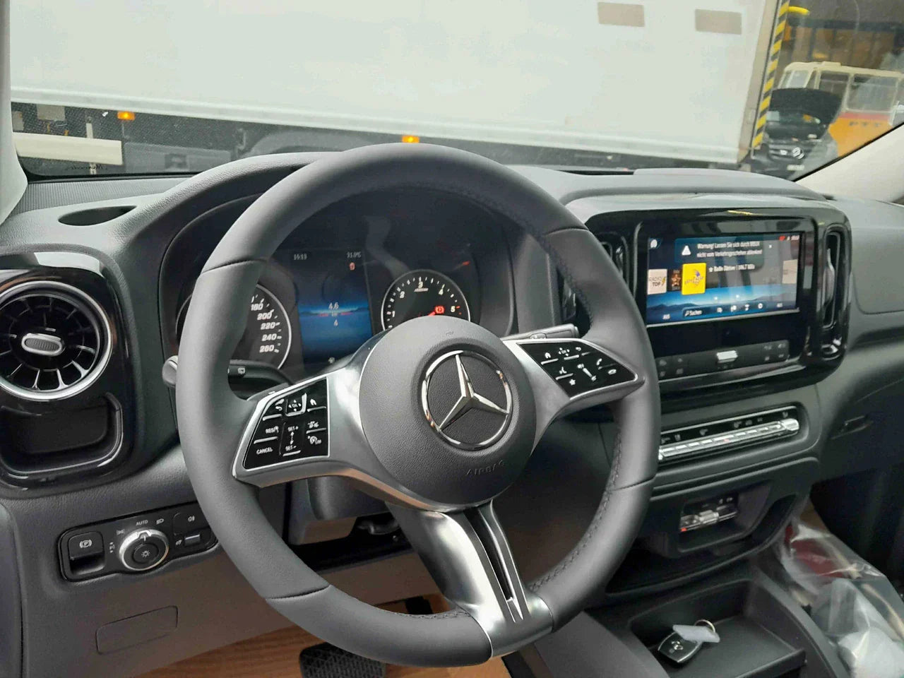 MERCEDES-BENZ Vito 116 CDI KB L 4×4 Family
