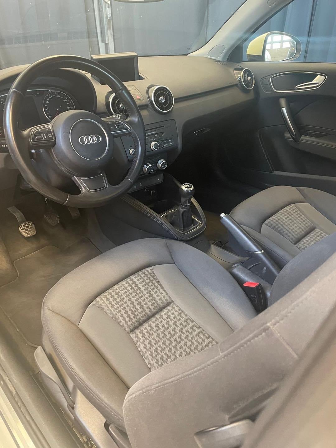 Audi A 1