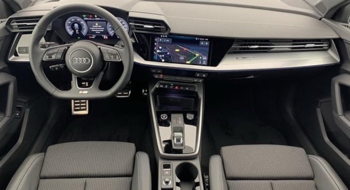 AUDI / A3